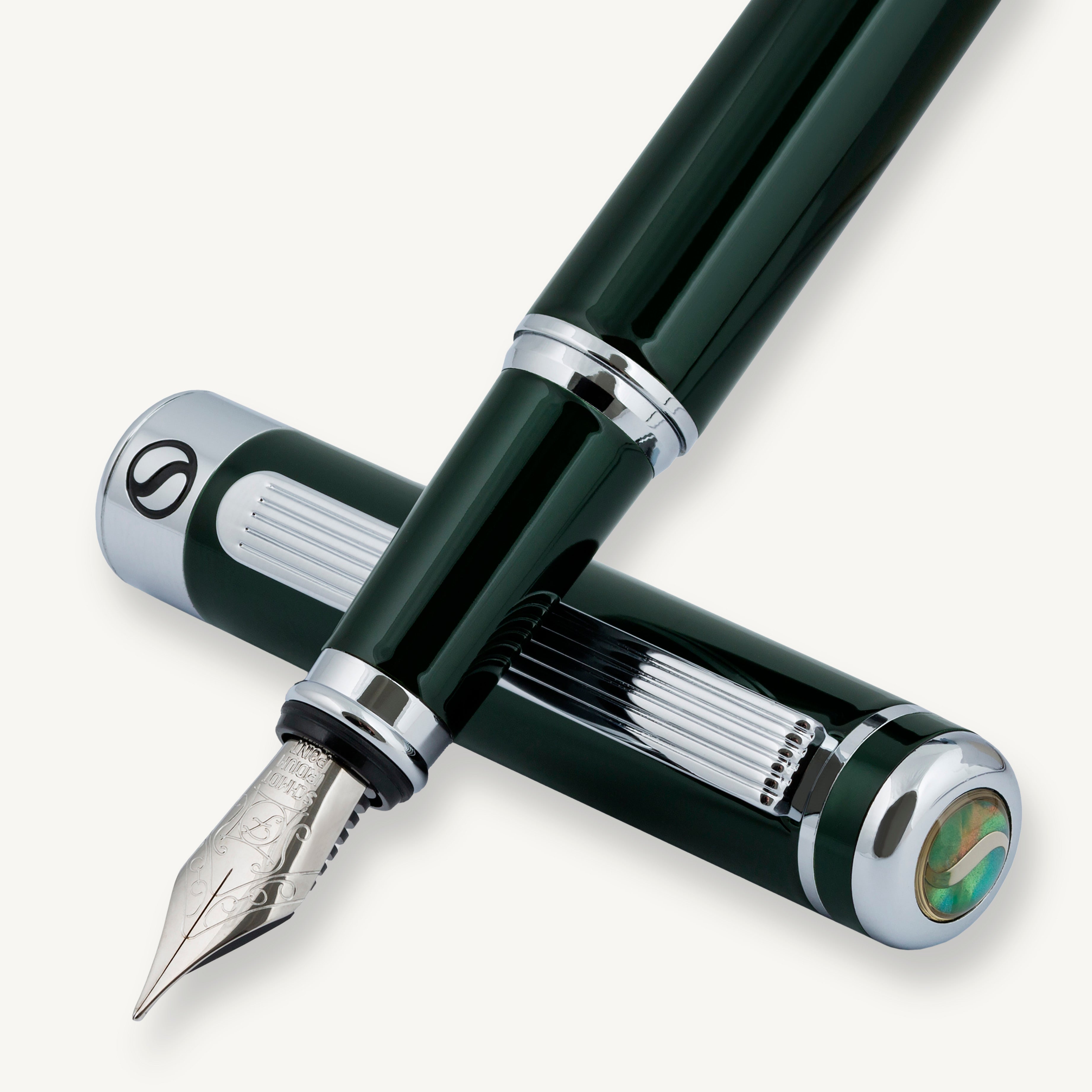 Classic British Racing Green Fountain Pen - Medium Nib