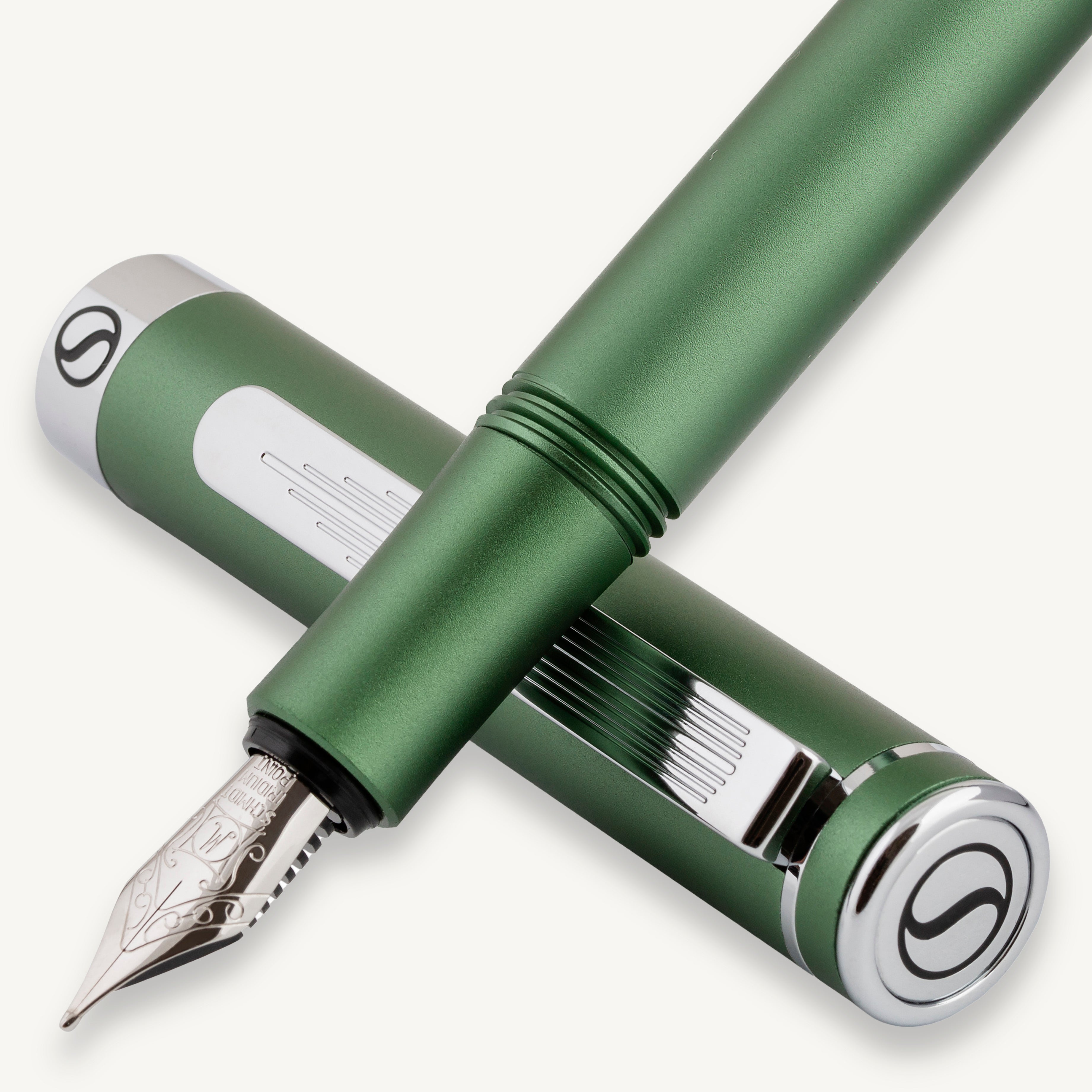 EDC Matt Green Fountain Pen - Fine Nib