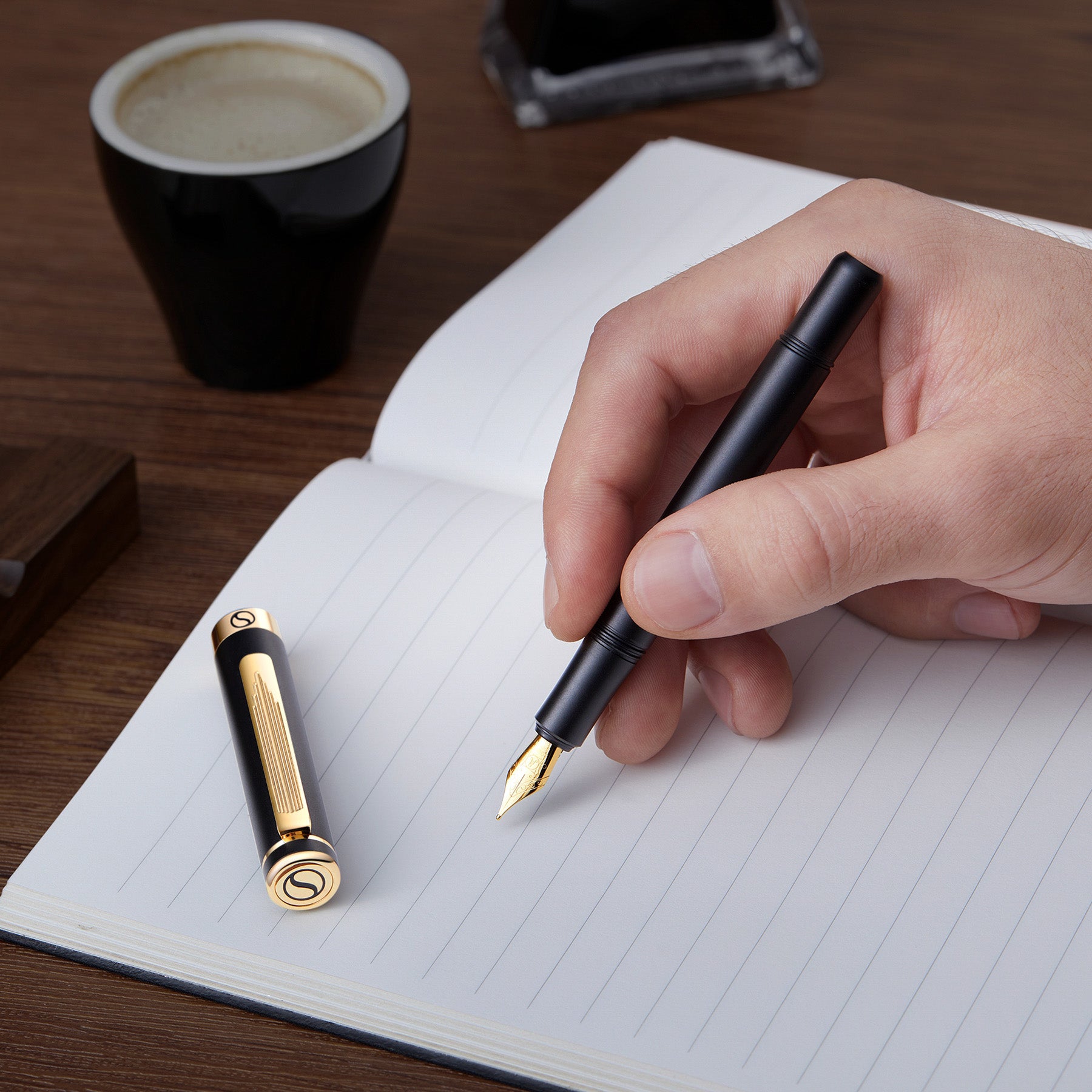 EDC Black Gold Fountain Pen - Fine Nib