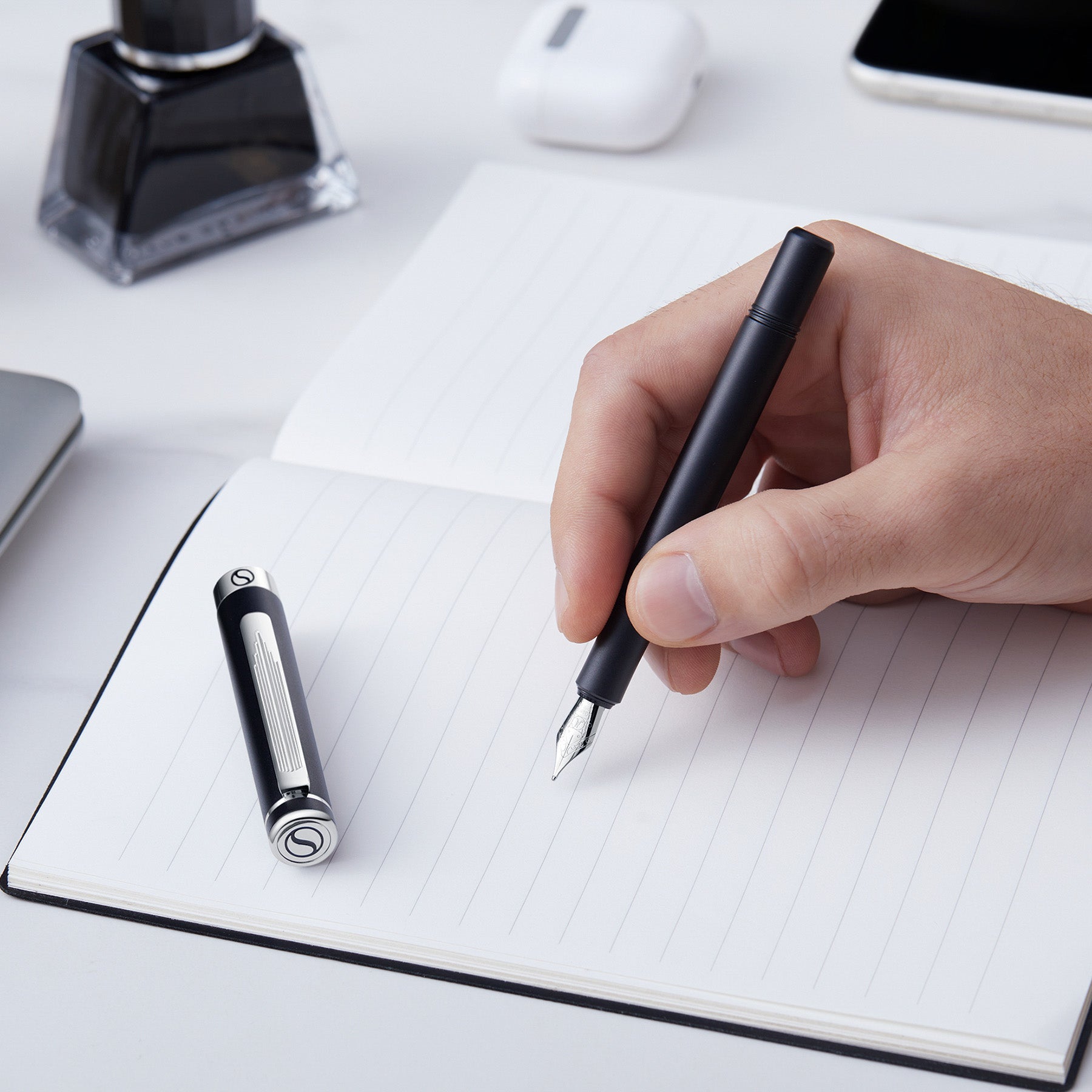 EDC Matt Black Fountain Pen - Fine Nib