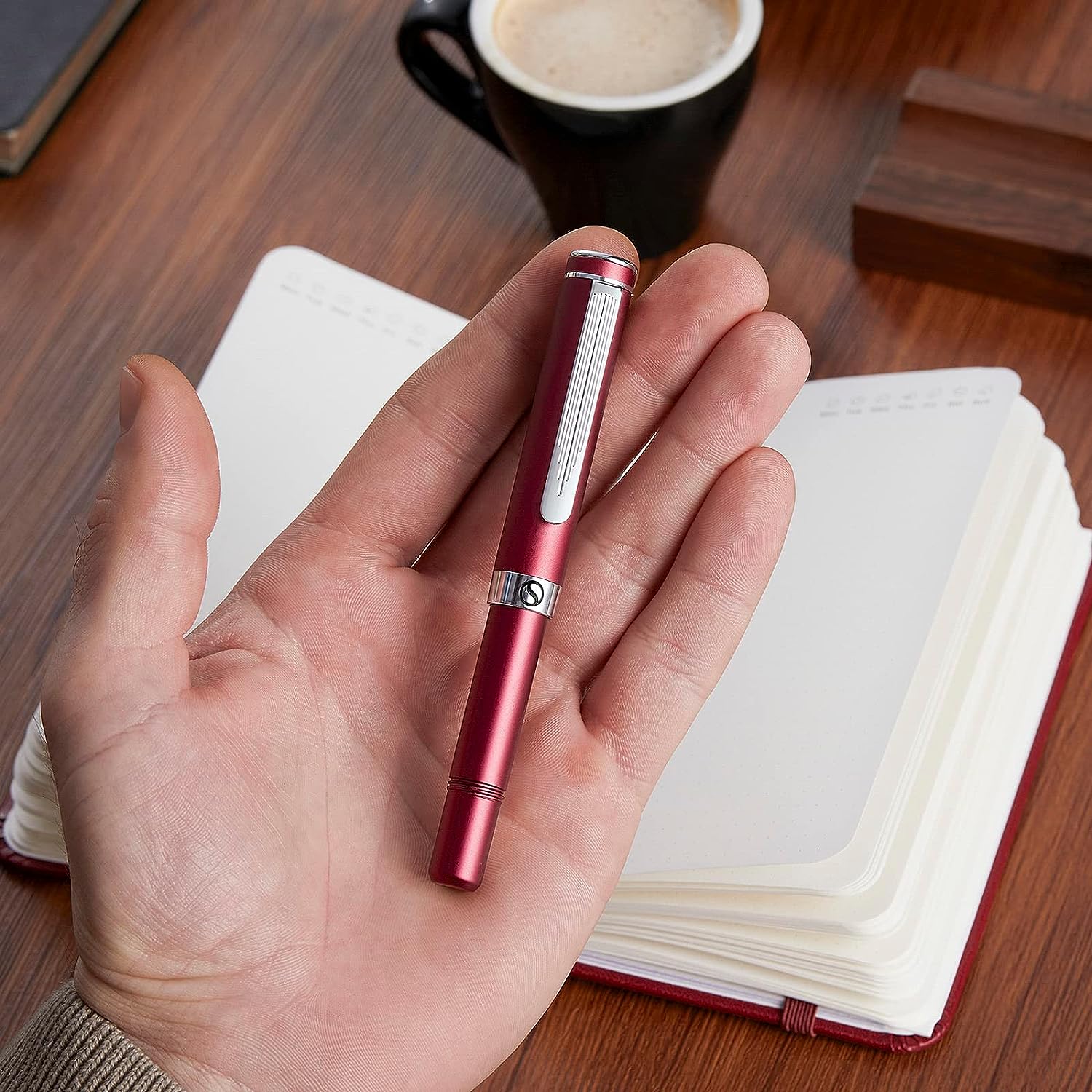 Scriveiner Luxury EDC Fountain Pen (Medium), Stunning Matt Red Pocket Pen, Chrome Finish